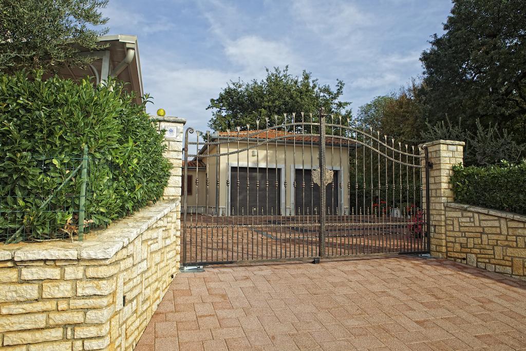 Ulika Rooms & Apartments Πόρετς Εξωτερικό φωτογραφία