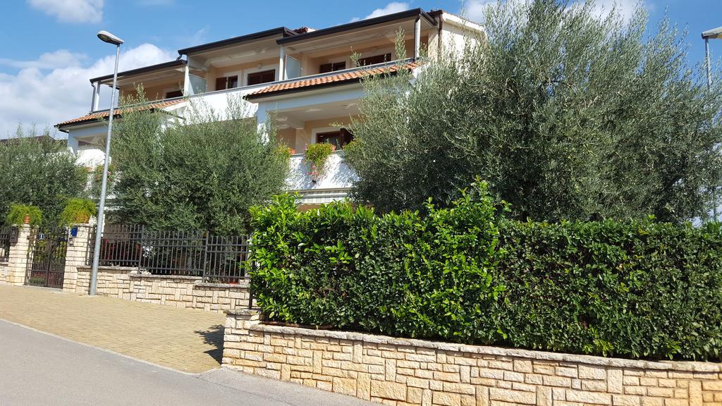 Ulika Rooms & Apartments Πόρετς Εξωτερικό φωτογραφία
