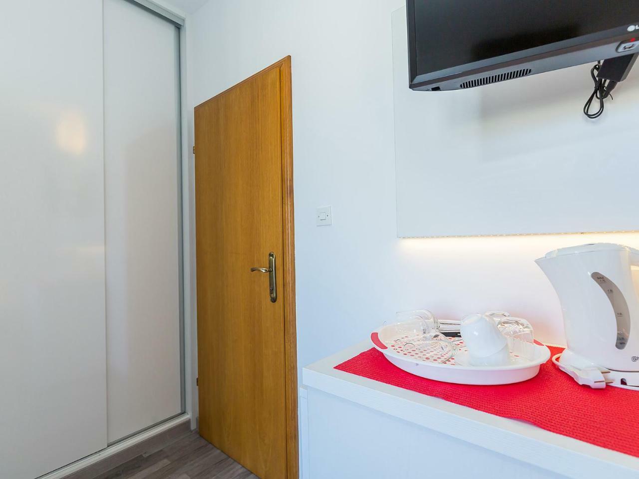 Ulika Rooms & Apartments Πόρετς Εξωτερικό φωτογραφία