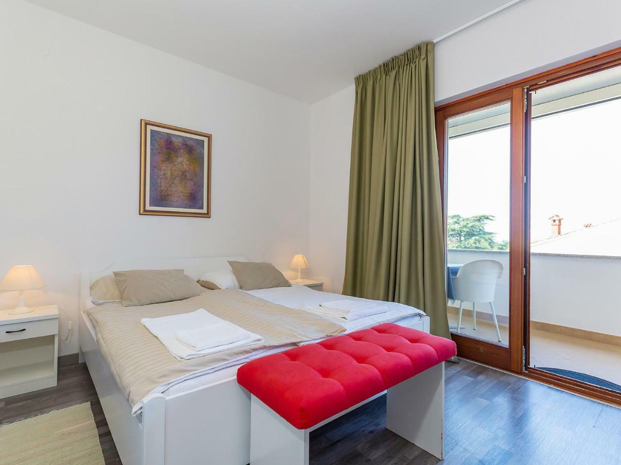 Ulika Rooms & Apartments Πόρετς Εξωτερικό φωτογραφία
